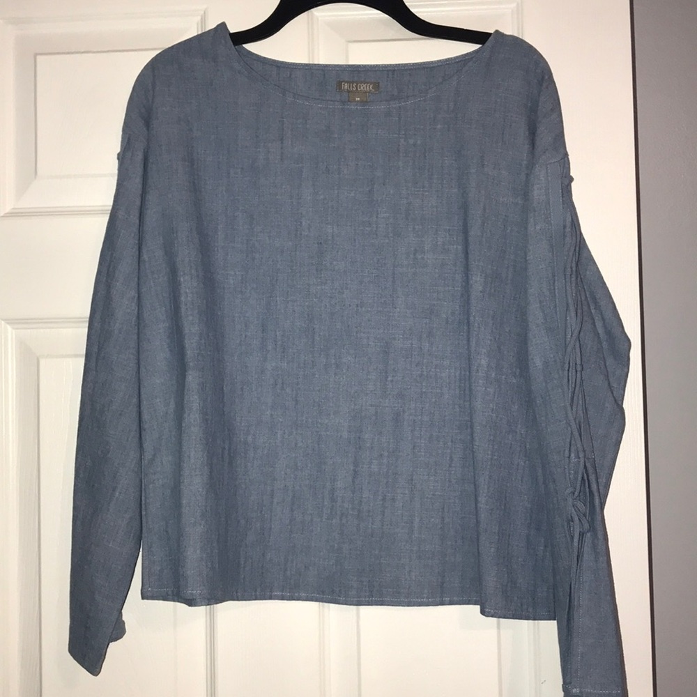 Long sleeve blue-jean shirt